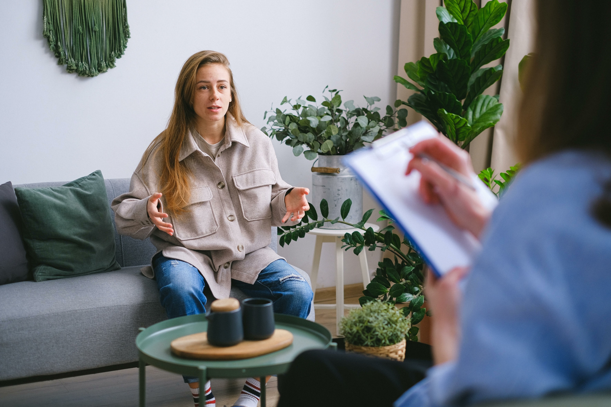 Identifying the Difference Between Complaining and Venting: A Comprehensive Guide